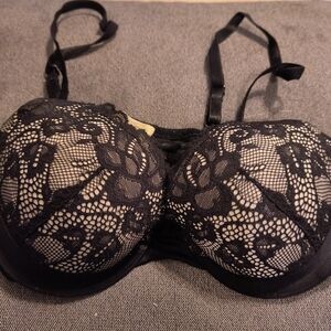 Maidenform Black Lace Overlay Bra